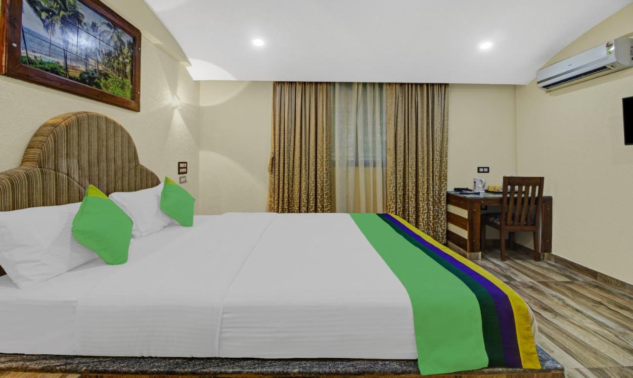 Treebo Majestic Palms, 2 Km From Colva Beach Бенаулим Екстериор снимка