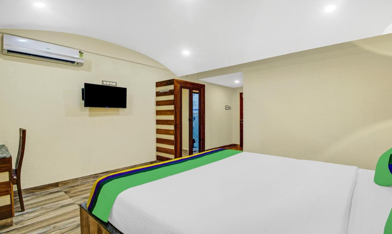 Treebo Majestic Palms, 2 Km From Colva Beach Бенаулим Екстериор снимка